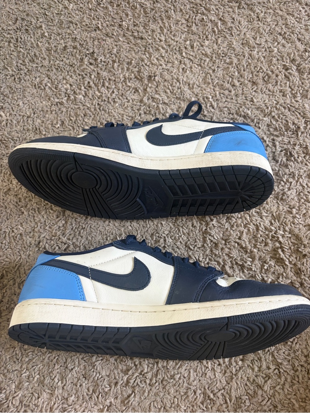 Men’s Shoe Size 11.5 Air Jordan 1 Retro OG Low Obsidian Pre Owned As Is - Picture 5 of 8
